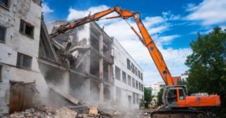 Промышленный демонтаж зданий Ленинск-Кузнецкий, цена от 2911 руб.